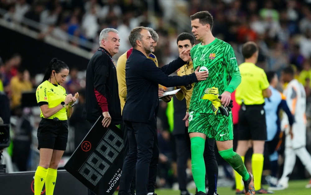 完美竞技平台官网-德国杯关键时刻再迎强敌，埃因霍温造点机会，主帅态度：悬念犹存，赛程密集仍需轮换