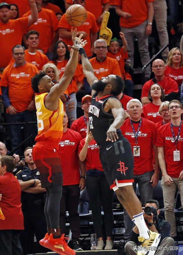 完美竞技平台官网-NBA常规赛倒计时，波尔图国际比赛日造点机会，细节引发关注，信心回归，临场指挥获称赞